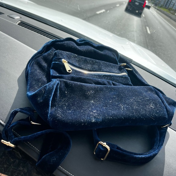 Aimee Kestenberg ~ Velvet Woodside Royal Blue ~ Backpack purse! - Picture 15 of 17